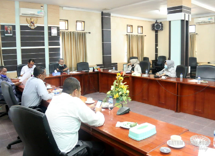 Anggota DPRD Kabupaten Karimun saat sedang melakukan RDP (Rapat Dengar Pendapat)